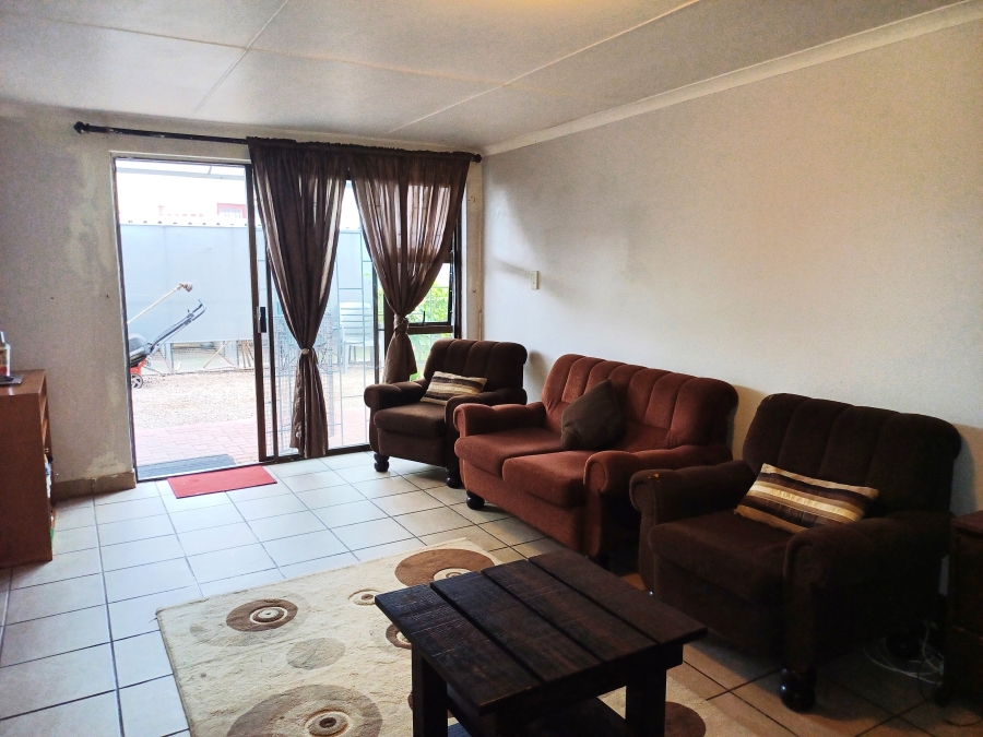 4 Bedroom Property for Sale in Hartenbos Central Western Cape